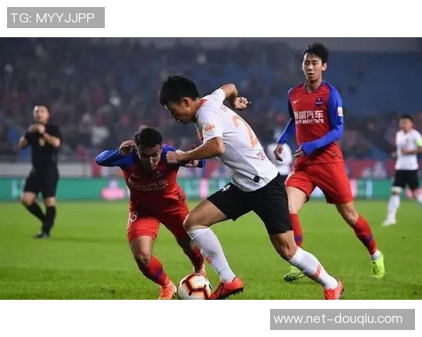 卓尔与斯威激战在即赛前分析与胜负预测全解析 卓尔与斯威激战在即赛前分析与胜负预测全解析