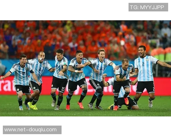 图库曼竞技迎战麦德林争夺南美赛场荣耀与晋级机会